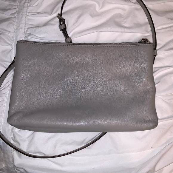 Michael kors cross body - Picture 4 of 6